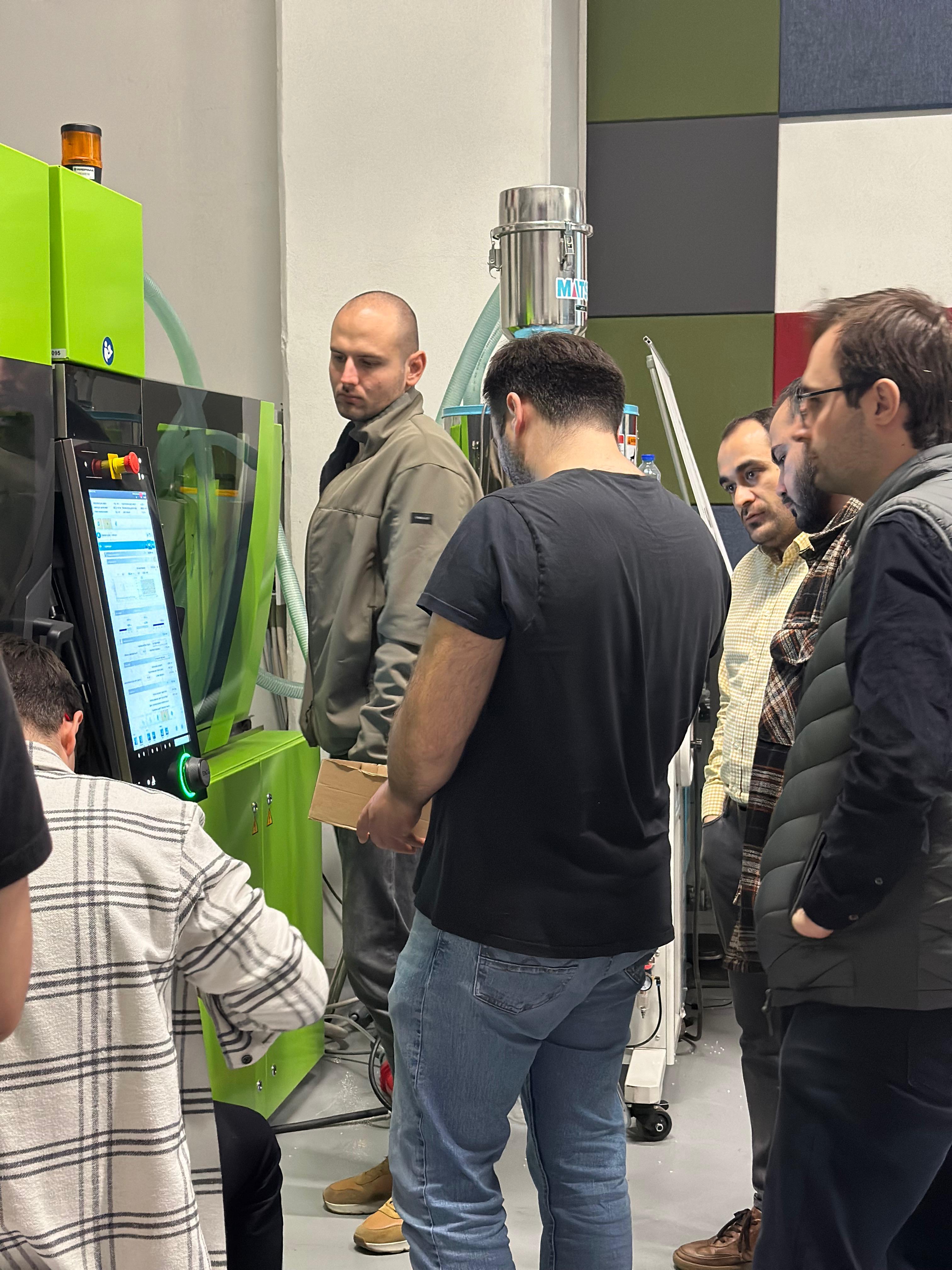 Ford Firmasına Kapsamlı Plastik Enjeksiyon Eğitimi Verildi